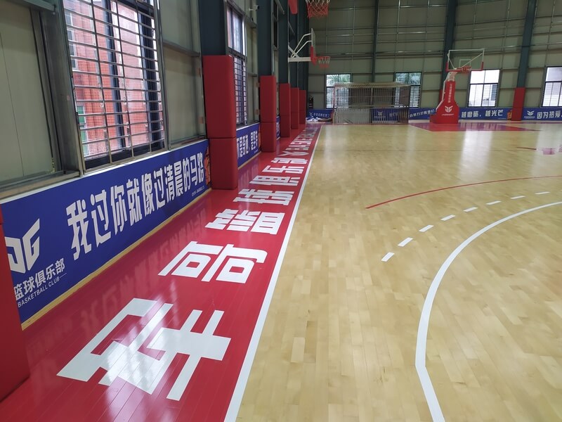福建泉州恒發鞋業籃球場運動木地板施工案例
