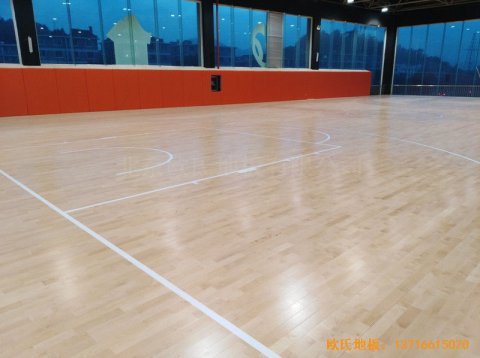 浙江臨海WeArena籃球館運動木地板施工